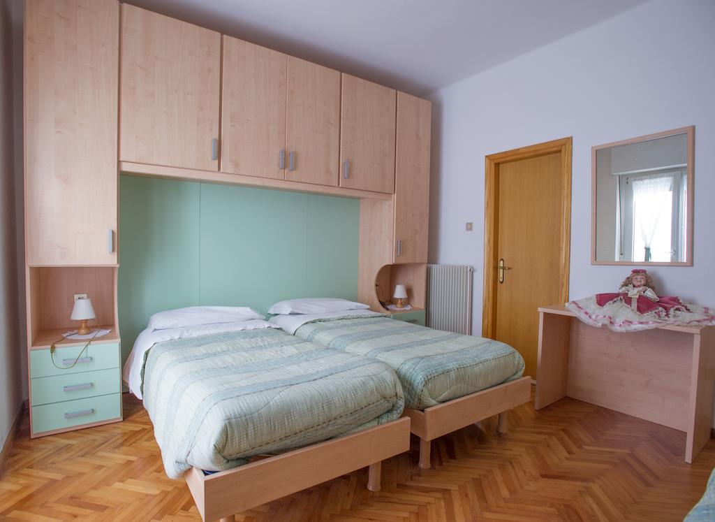Albergo Italia Molveno Buitenkant foto