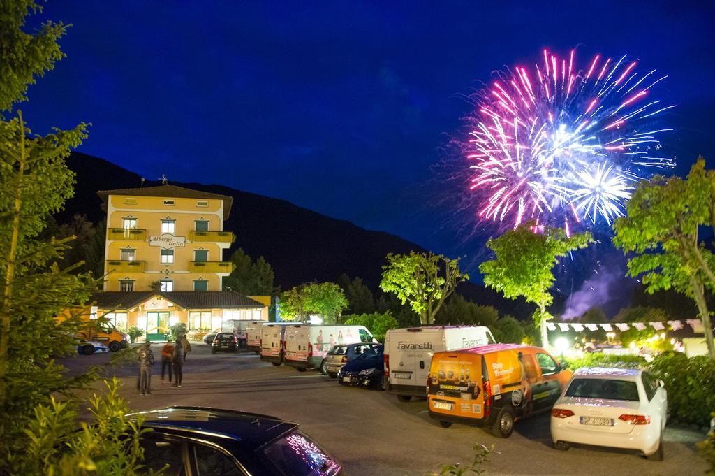 Albergo Italia Molveno Buitenkant foto
